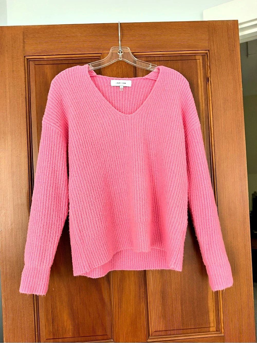 JOHN + JENN V-Neck Sweater in Pink